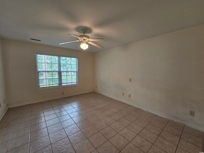 Building Photo - 1215 N Middleton Dr