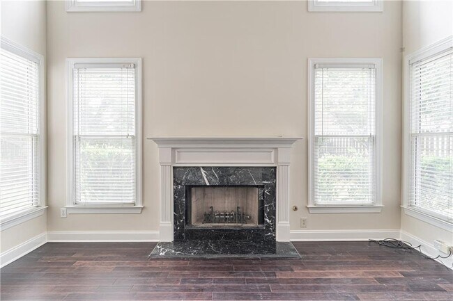 Building Photo - 8488 Spring Breeze Terrace