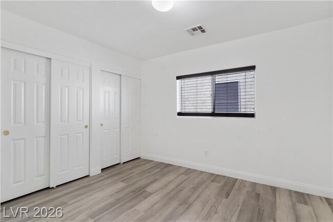 Building Photo - Beautiful North Las Vegas