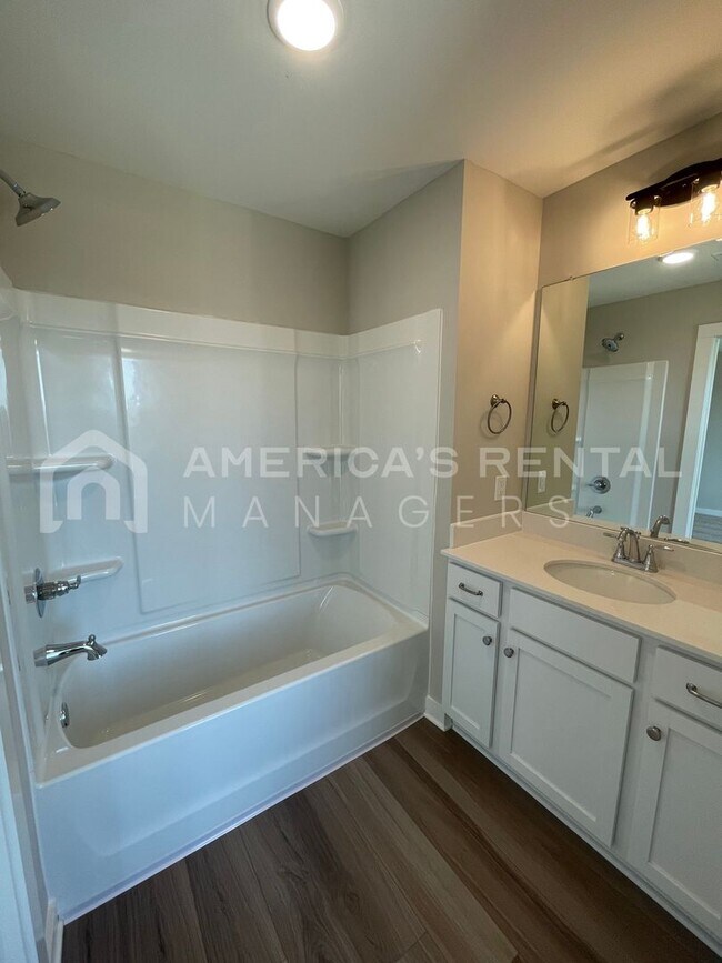 Building Photo - Home for Rent in Cullman, AL!! Available to View Now!!!