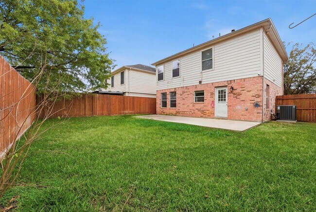 Building Photo - 15403 Apple Bloom Way