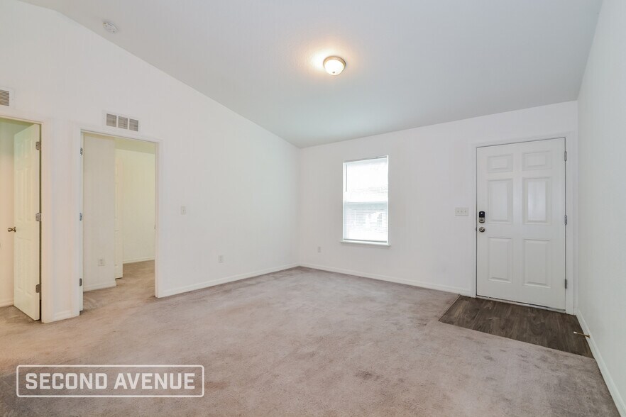 Building Photo - 5279 NW 53 St