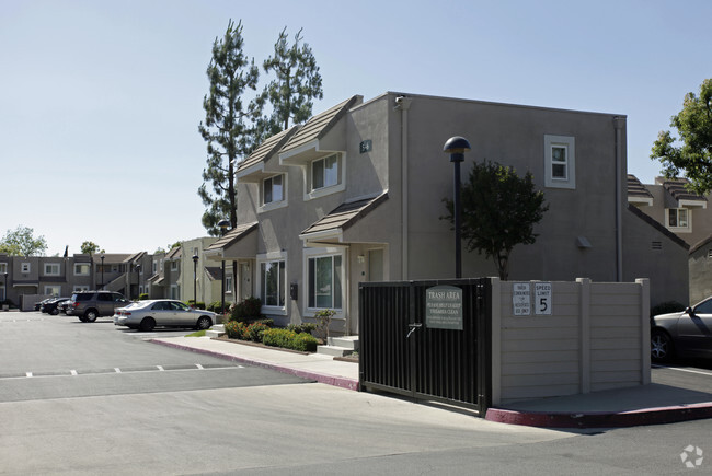 Building Photo - Sterling Village Apartments