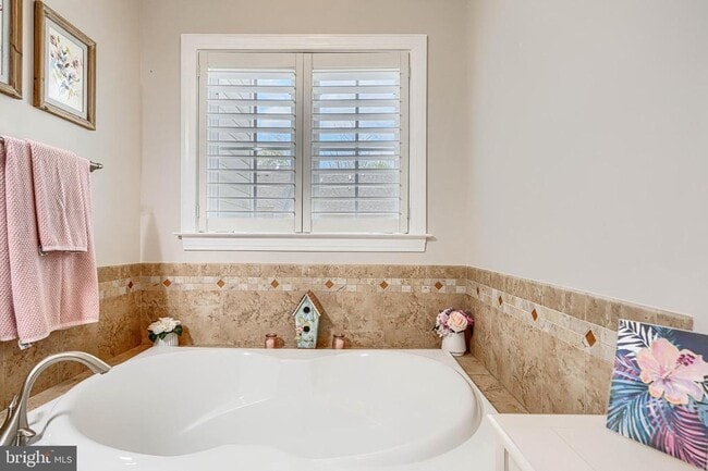 Building Photo - 432 Grand St