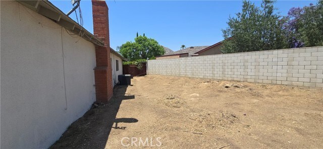 Building Photo - 260 W Shady Grove Dr
