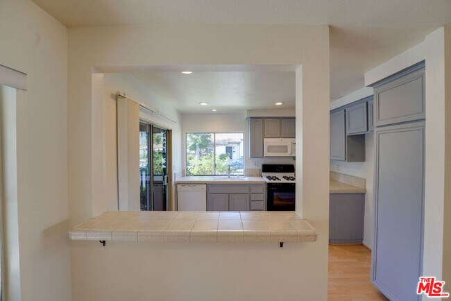 Building Photo - 24640 Masters Cup Way