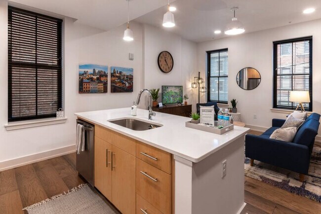 Building Photo - 2426 Goose Alley