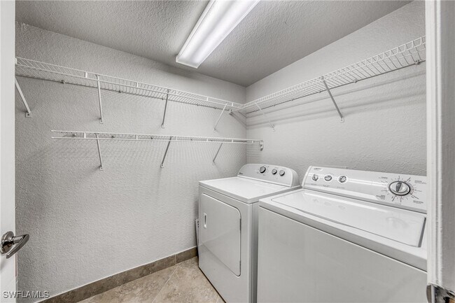 Building Photo - 4680 St Croix Ln