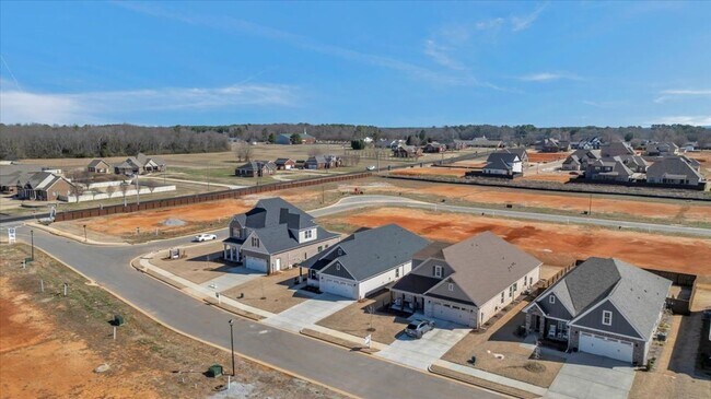 Building Photo - Beautiful 4BR/2.5BA  Full Brick Home in Co...