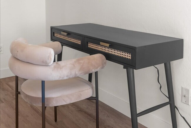 Building Photo - 10617 W Adela Dr.