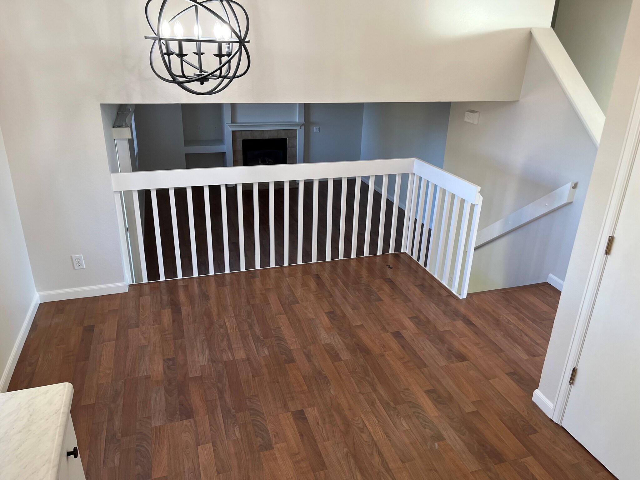 TRI-LEVEL HOME - 9688 Harris Cir