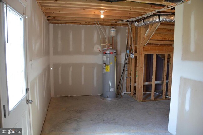 Building Photo - 14 Tadpole Landing Rd