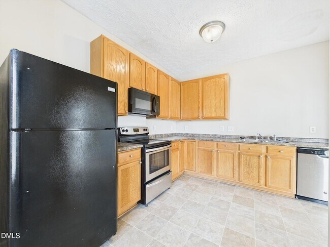 Building Photo - 4152 Tensity Dr