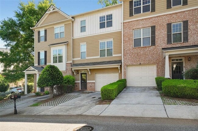 Building Photo - 1798 Oak Brook Ln NW