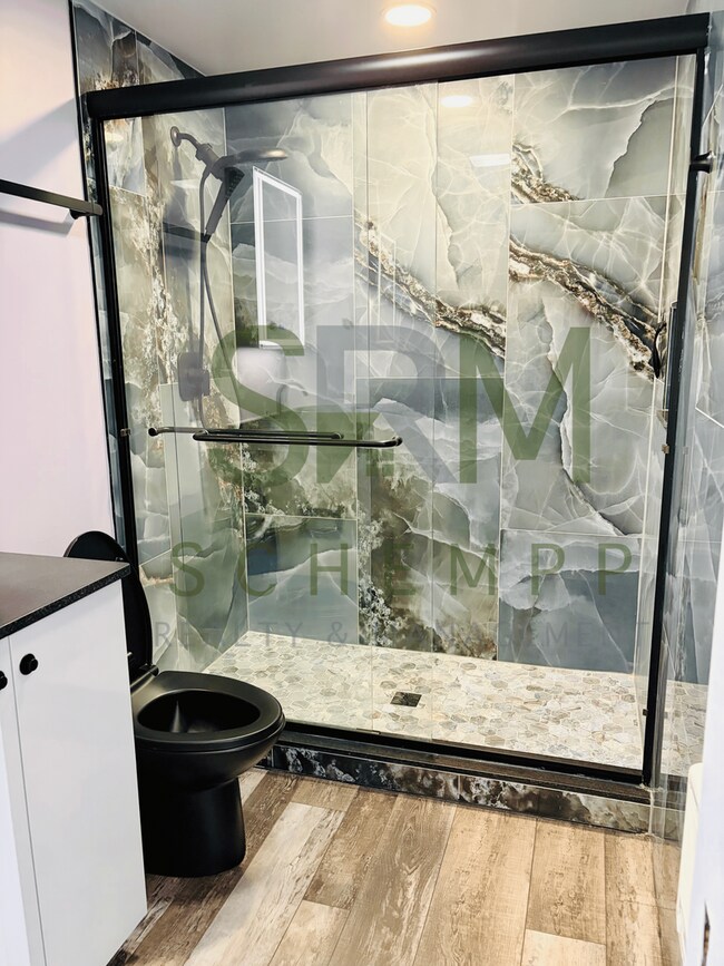 Building Photo - 2722 Portland Ave