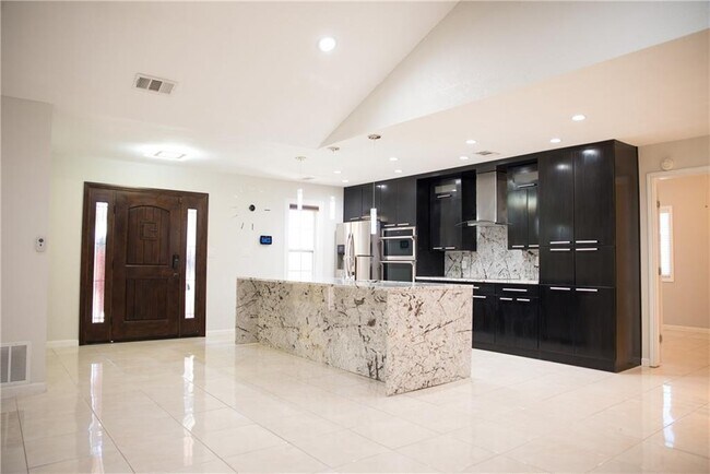 Building Photo - 202 Spring Garden Dr
