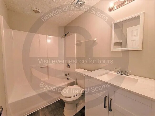 Building Photo - 225 Holly Smith Dr