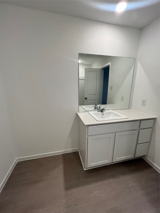 Building Photo - 25431 Birch Hl Dr