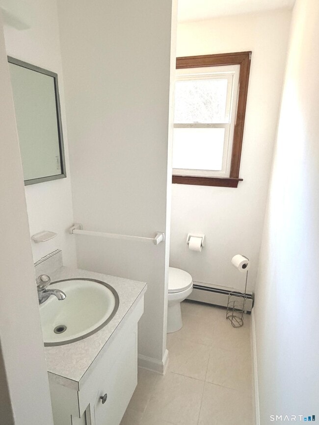 Building Photo - 195 Wall St