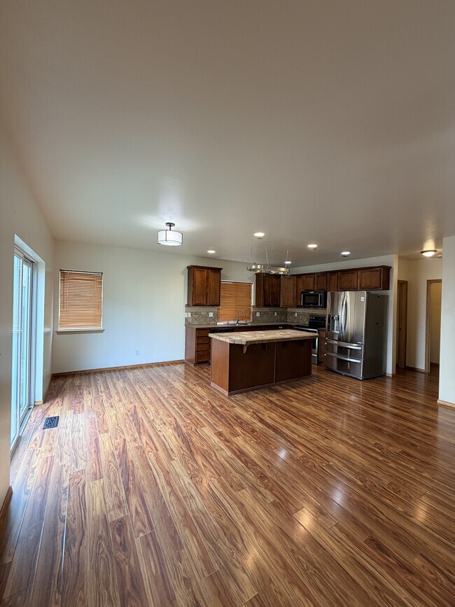 Building Photo - 7611 197th St Ct E