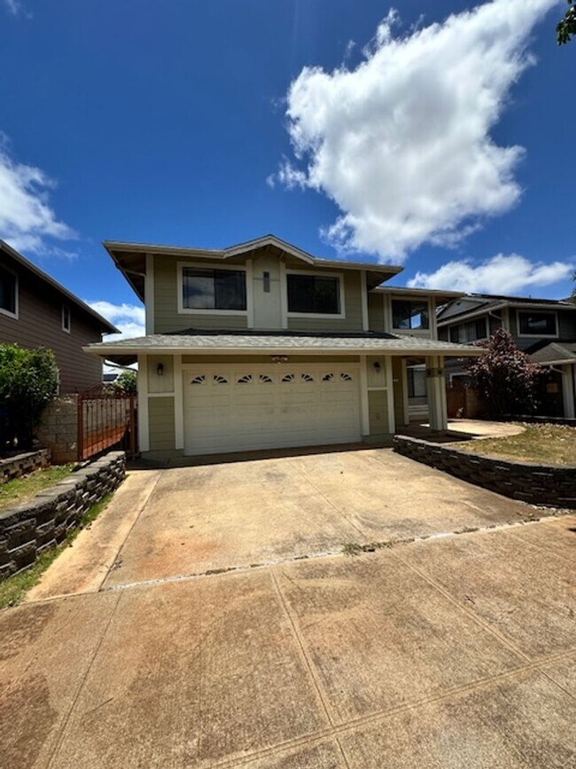Primary Photo - Royal Kunia 5 Bed 3 Bath 2 Car Garage