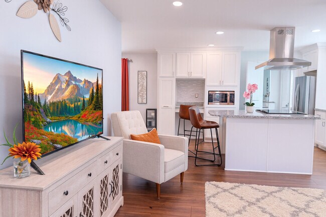 Building Photo - 445 Short Hills Dr