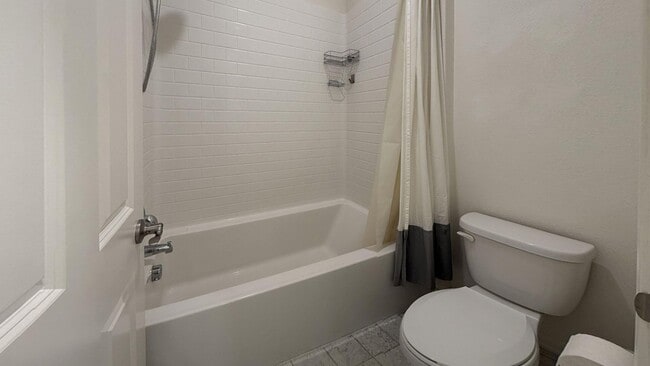 Building Photo - 11074 Avalon Way