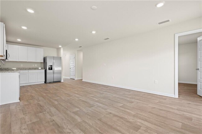 Building Photo - 1172 Sweet Laurel St