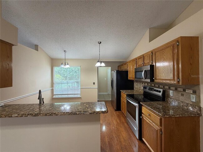 Building Photo - 304 Baywest Neighbors Cir