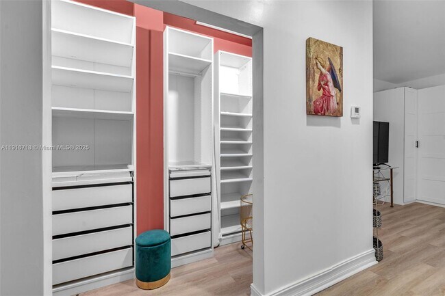 Building Photo - 4419 Hidden Harbour Terrace