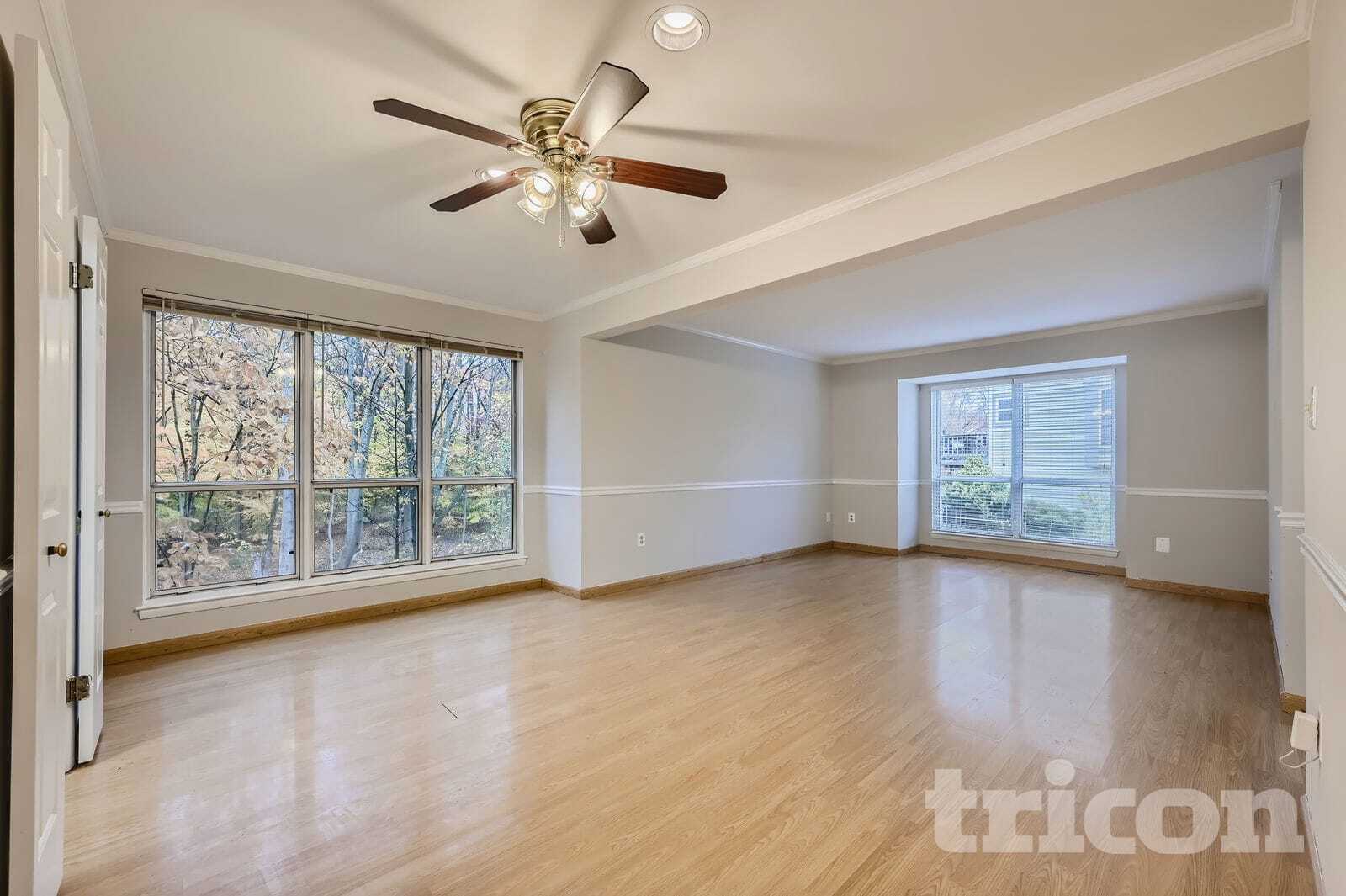 Building Photo - 7832 Falling Leaves Ct