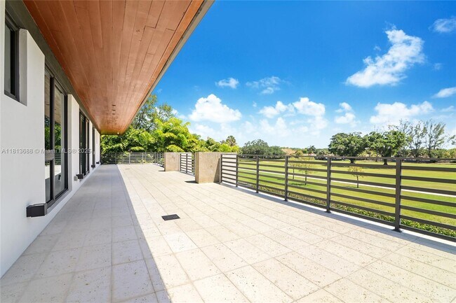 Building Photo - 7210 S Prestwick Pl