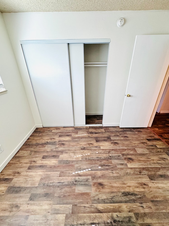 Building Photo - 5169