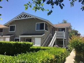 Building Photo - 105 Tarocco