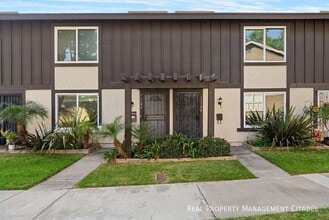 Building Photo - 11104 Grant Way