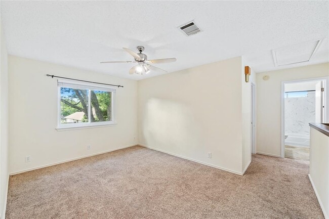 Building Photo - 9626 Dalewood Dr