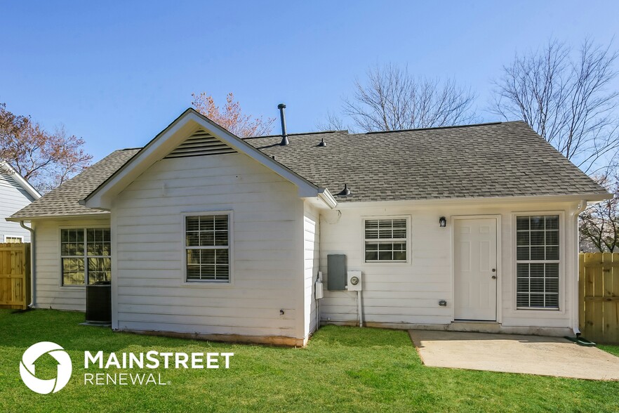 Building Photo - 207 Lauren Dr