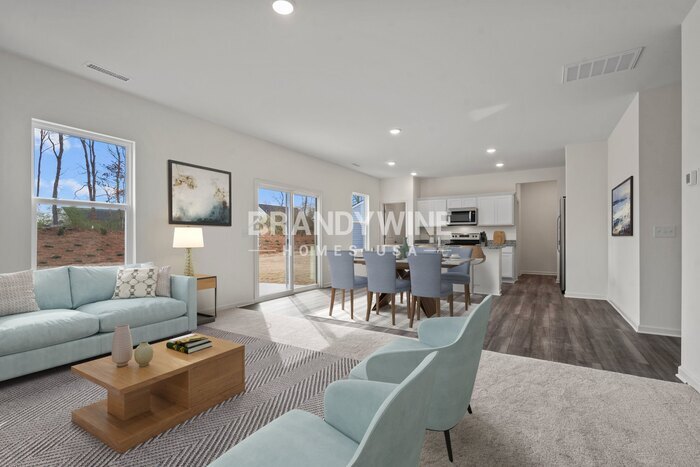 Building Photo - 546 Otway Lp