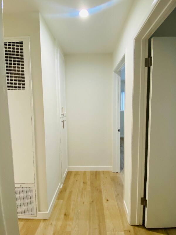 Building Photo - 8919 Longden Ave