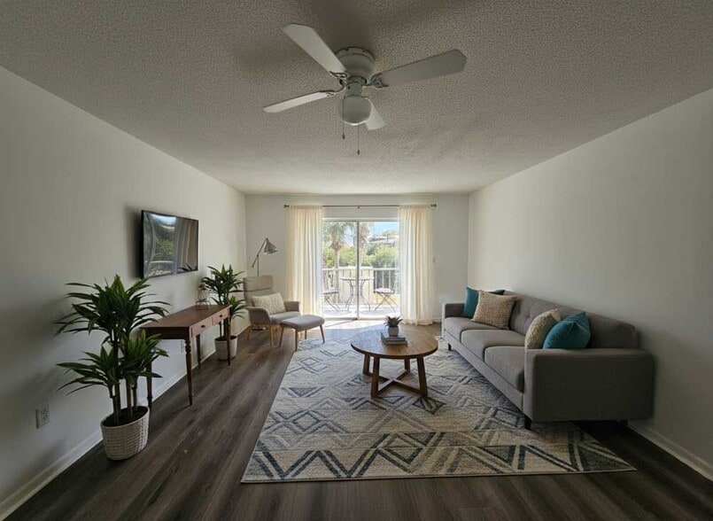 Building Photo - 1860 Massachusetts Ave NE