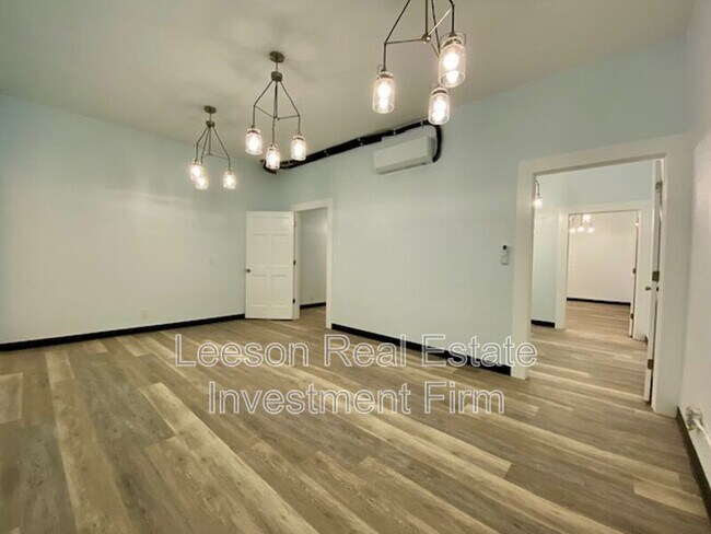 Building Photo - 218-228 North Market Street