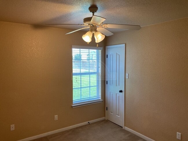 Building Photo - 4703 Autumn Valley Dr
