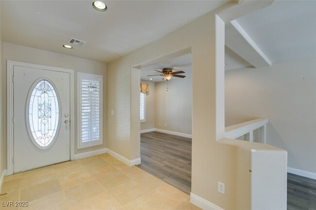 Building Photo - 6673 Octave Ave