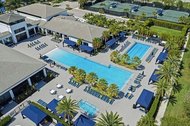 Building Photo - 8599 Tower Bridge Ct