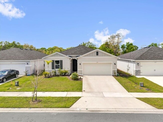 Primary Photo - 3771 Whitetail Ct