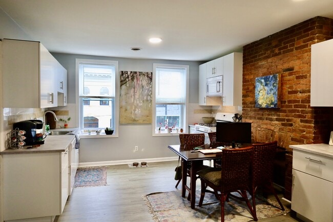 Building Photo - 5148 Butler St