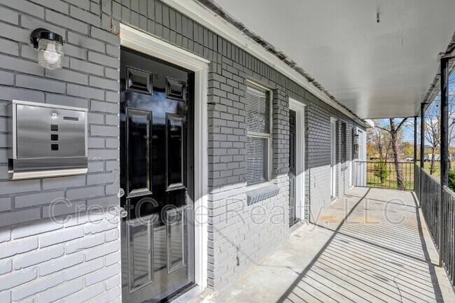 Building Photo - 799 Mississippi Blvd