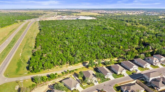 Building Photo - 212 Florenz Ln