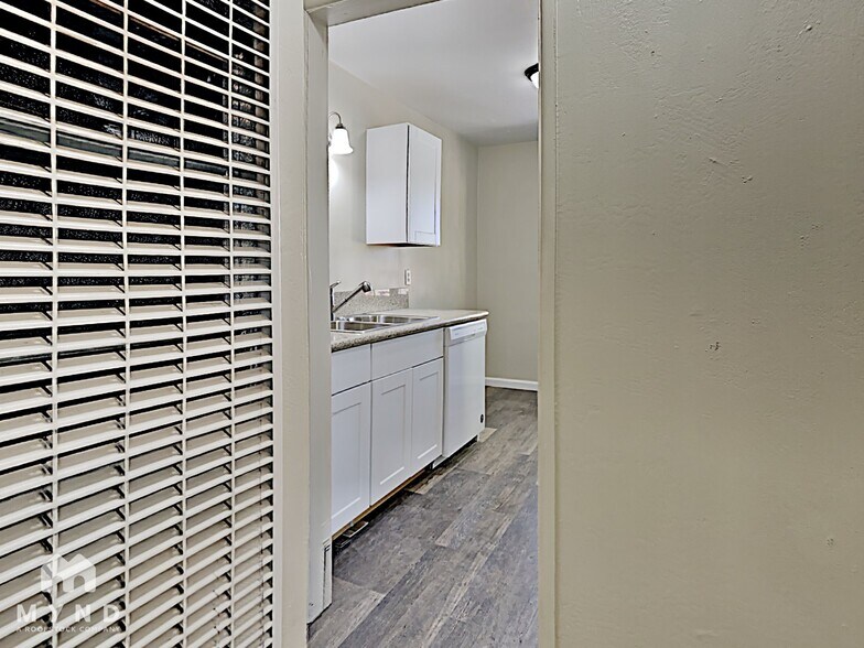 Building Photo - 470 Capitol Hill Ave