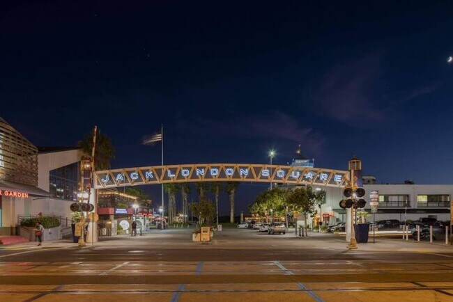 Building Photo - Modern Industrial Loft in Jack London Square
